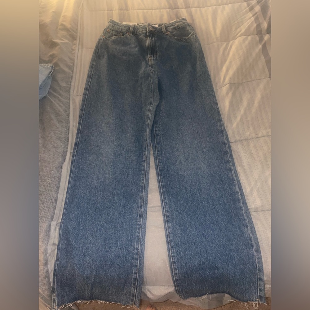 These were originally 60 I’m selling for 30 brand new with tags never worn :)
